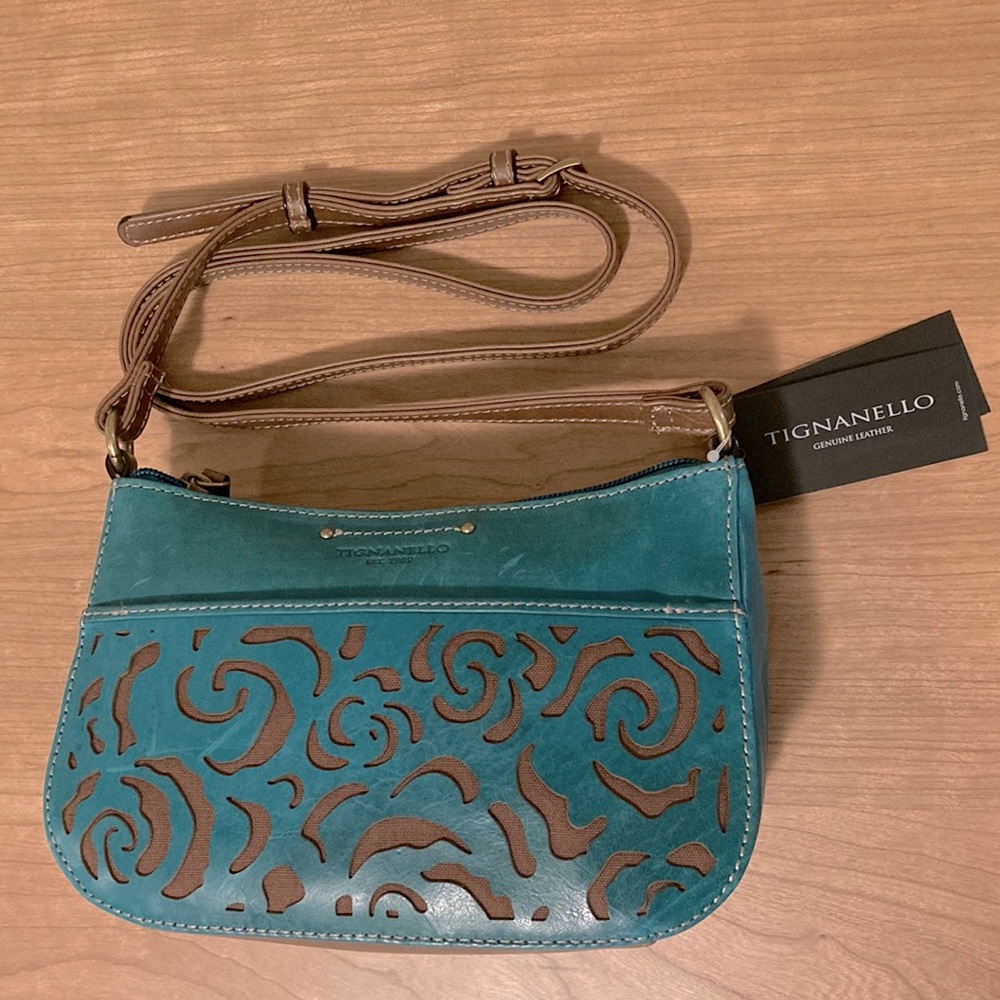 NWT Tignanello Florence Crossbody Purse